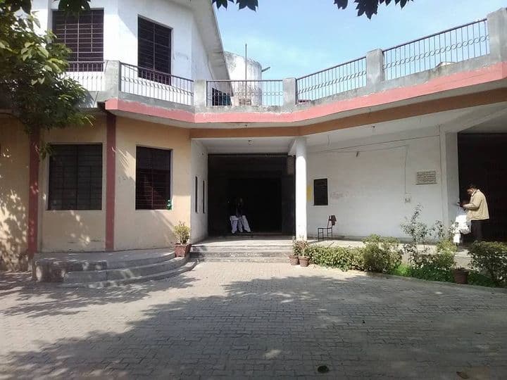 Keshav Marwar Girls Degree College Hapur College photo 1